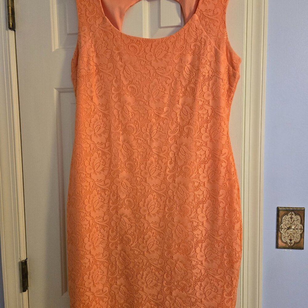Metaphor dress size L